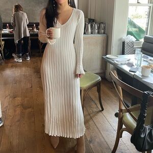 DISSH - REIGN WHITE SLEEVED KNIT MIDI DRESS XS - WHITE